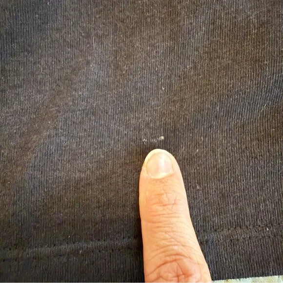 Fast Fashion of California Black 80s Inspired Embellished T-Shirt OS - Picture 11 of 11